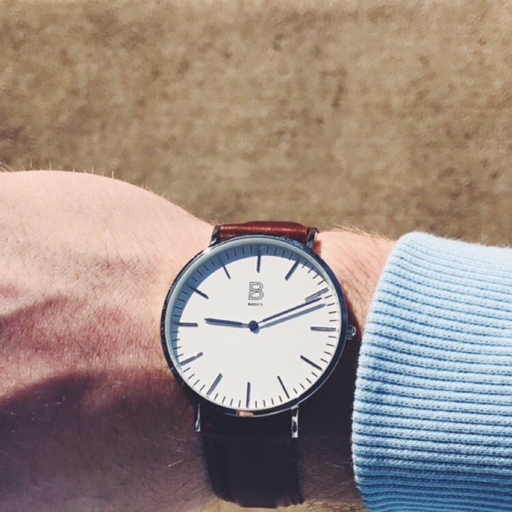 Men’s Leather Band Watch
